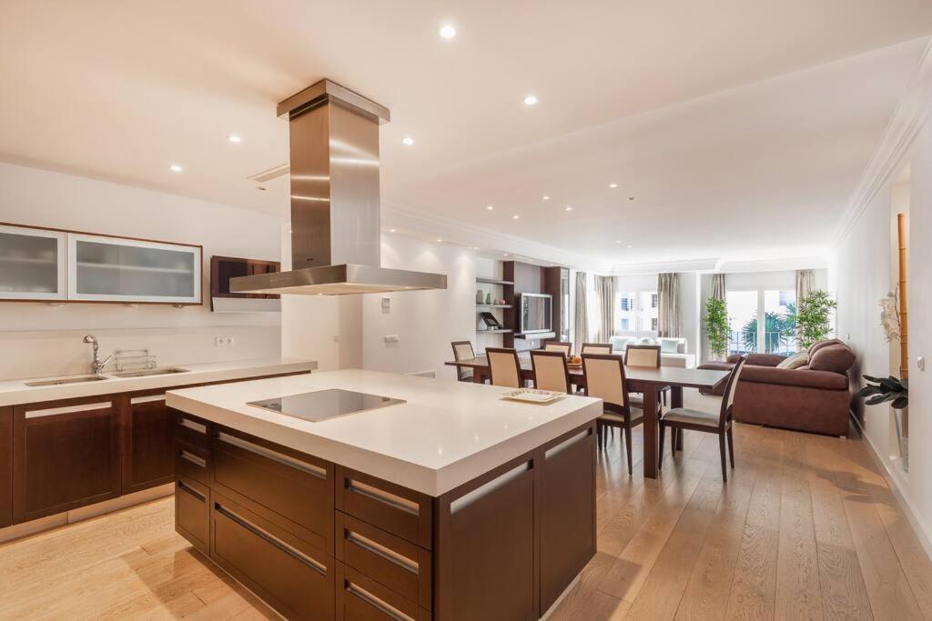 Bright Elegant 3Bdr Apartment In Puerto Banus Марбелья Экстерьер фото