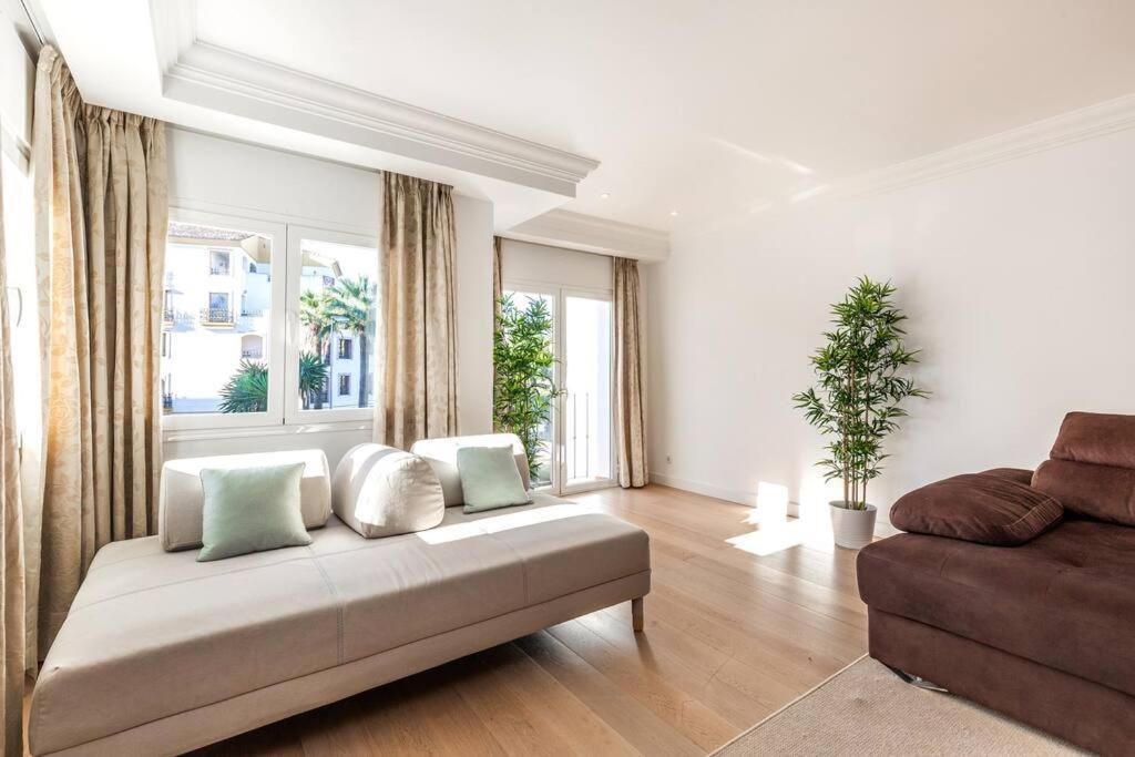 Bright Elegant 3Bdr Apartment In Puerto Banus Марбелья Экстерьер фото